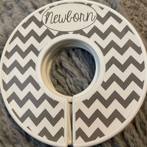 Baby closet size dividers